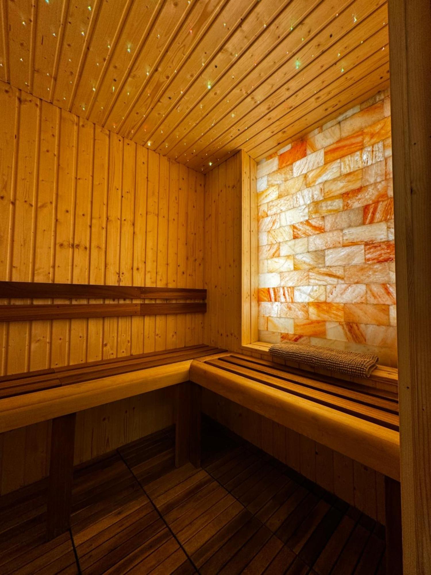 Jacuzzi Royal Suite Budapeşte Dış mekan fotoğraf